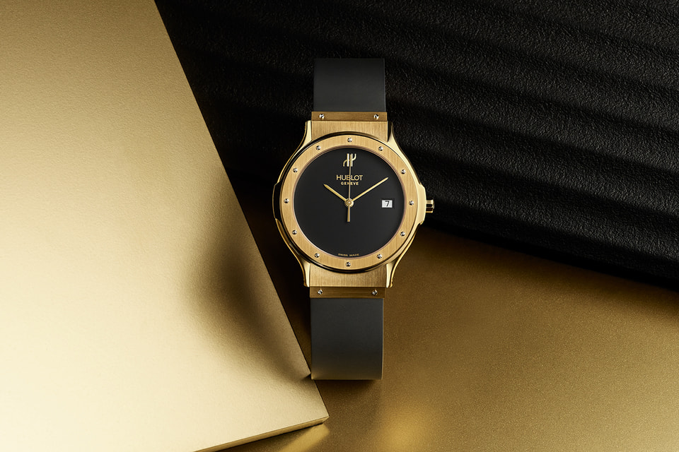 Часы Hublot Classic Original 1980 года – именно с революционного для того времени сочетания дорогого золота и демократичного каучука началась концепция The Art of Fusion