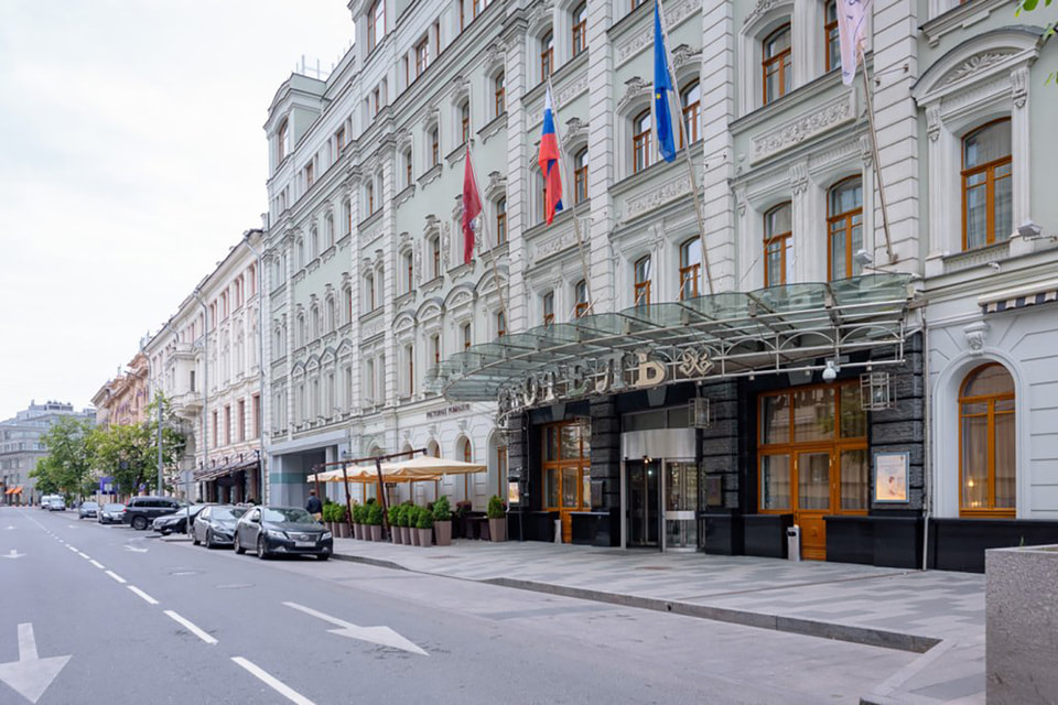 Общее число бронирований российских отелей деловыми путешественниками выросло на 6% по сравнению с «доковидным» 2019 годом