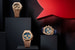 Модели Royal Oak Selfwinding Chronograph эффектно смотрятся благодаря сочетанию 41-мм корпуса и браслета из 18-каратного розового золота и циферблатам синего или шоколадного цветов