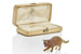 Фигурка кошки из агата (£15 000–25 000) происходит из собрания английского аристократа, поэта, скульптора и мецената Эдварда Джеймса – часть работ Faberge из его коллекции была приобретена Вульфом на Christie's в июне 1986 года