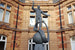 ЛондонВ Лондоне спроектировали скульптуру высотой 3 м 65 см, изображающую космонавта в полный рост. Гагарин в скафандре, но без шлема. Памятник установлен на постаменте, выполненном в форме планеты, которую обвивает лента, символизирующая орбиту. Фигура Гагарина словно шагает по этой ленте-орбите в сторону Букингемского дворца, где его чествовали королевские особы вскоре после полета 14 июля 1961 года.