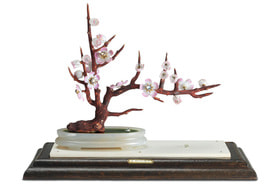 Декоративное дерево Cartier из поделочных камней и хрусталя