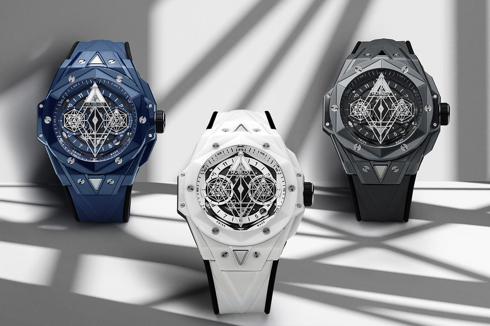 Три лимитированные модели Bang Sang Bleu II образца 2021 года  из высокотехнологичной керамики синего, серого и белого цветов