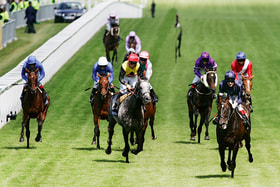 Скачки в Аскоте по праву считаются одним из самых престижных конно-спортивных состязаний в мире