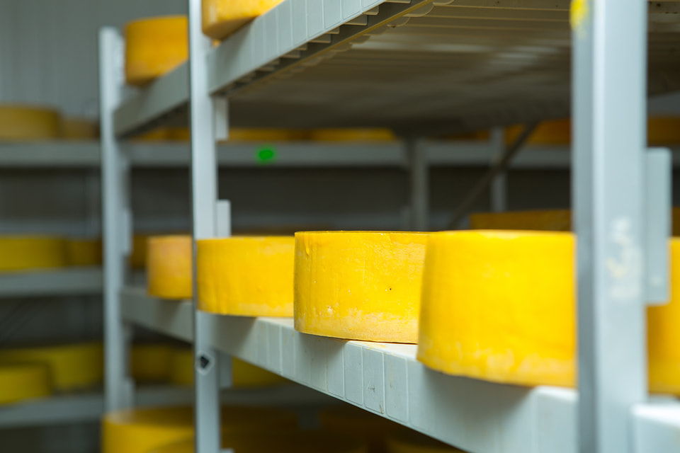 Хранить фермерскую продукцию на большом складе неэффективно, поэтому появилась идея работать от заказа