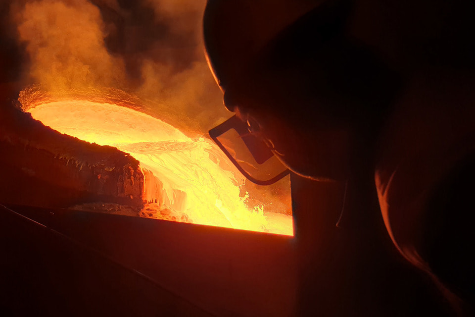 Процесс производства стали Lucent Steel™ 