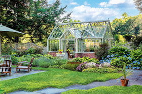 Именно Hartley Botanic когда-то предложила поистине революционный проект зимних садов из стекла и алюминия