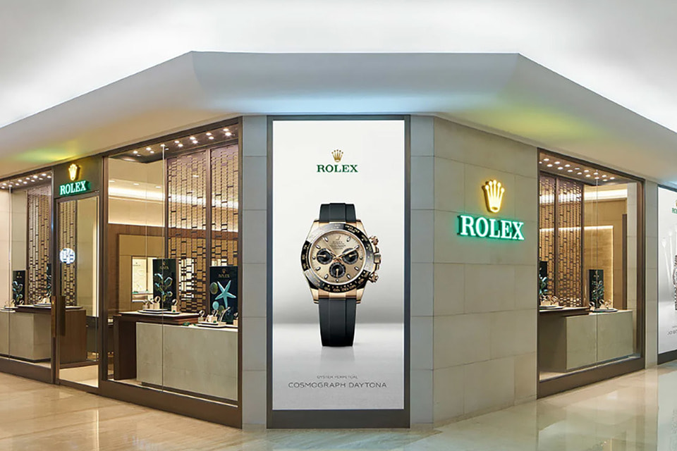 Эксперты отмечают рост популярности часов диаметром от 28 до 36 мм: например, в сентябре особым спросом пользовались Rolex Datejust (36 мм), подорожавшие за месяц на 3,4% 