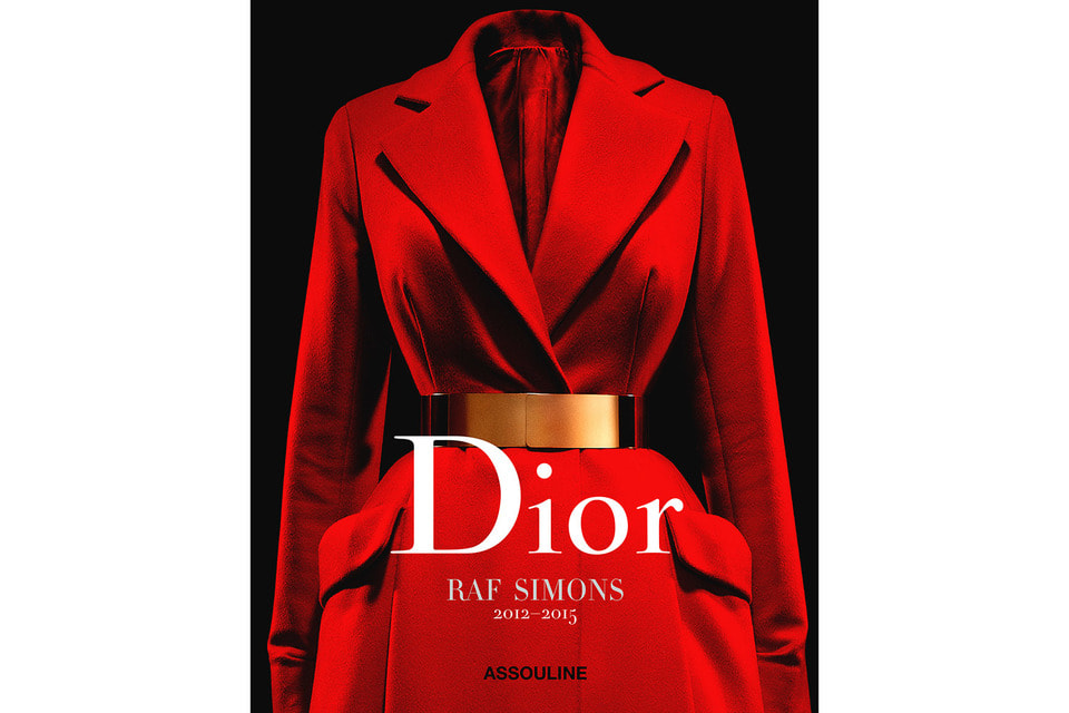 Шестой том серии про креативных директоров Dior посвящен Рафу Симонсу