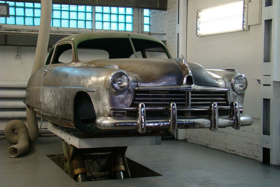 Hudson 1949 г. в процессе реставрации...