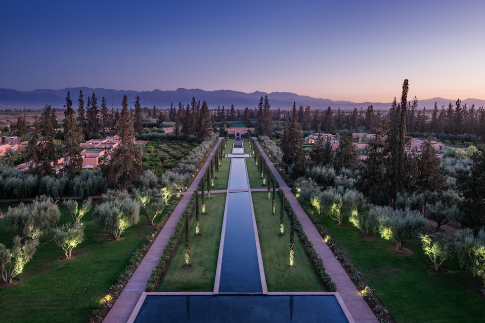 Большой канал и вид на Атласские горы из отеля The Oberoi, Marrakech