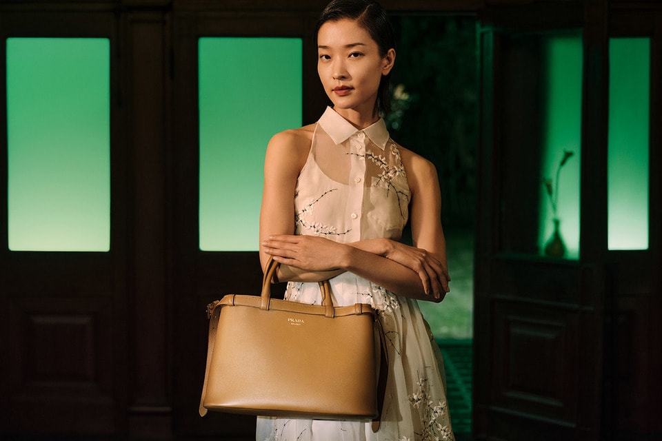 Ду Цзюань – супермодель, актриса и одна из героинь новой рекламной кампании Prada