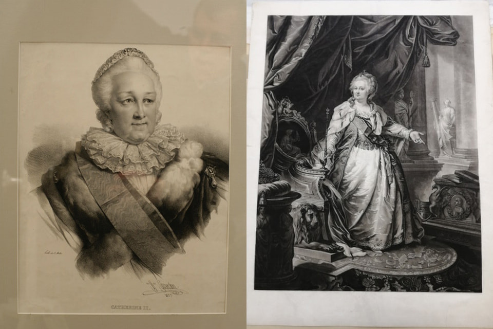 Фрагменты экспозиции: гравюра Greyedon G. Портрет Екатерины II 1827 (слева). Гравюра-портрет Лампи Старший И.Б._Сиксденьер А. Портрет императрицы Екатерины II 1839-1846
